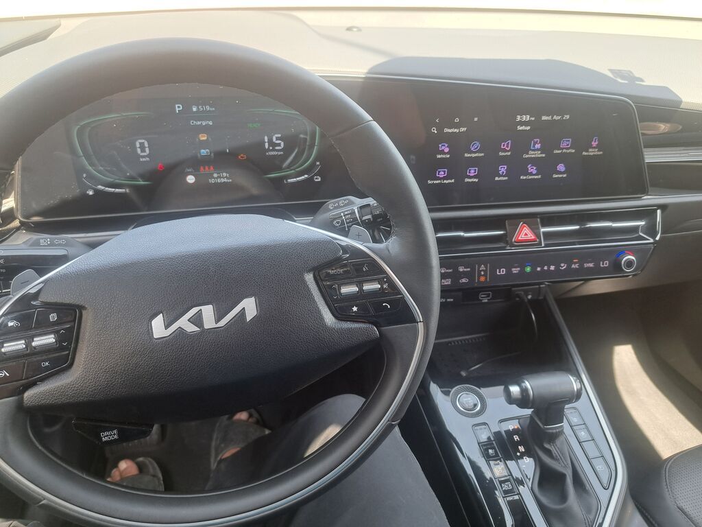 Kia Niro: 2022 г., 1.6 л, Автомат, Гибрид, Кроссовер — фото 5