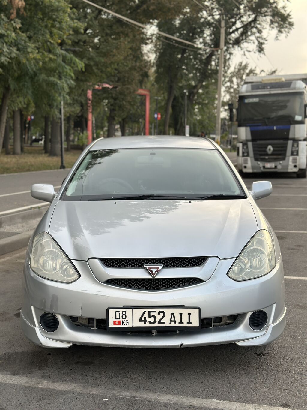 Toyota Caldina: 2003 г., 1.8 л, Автомат, Бензин, Универсал: фото 1