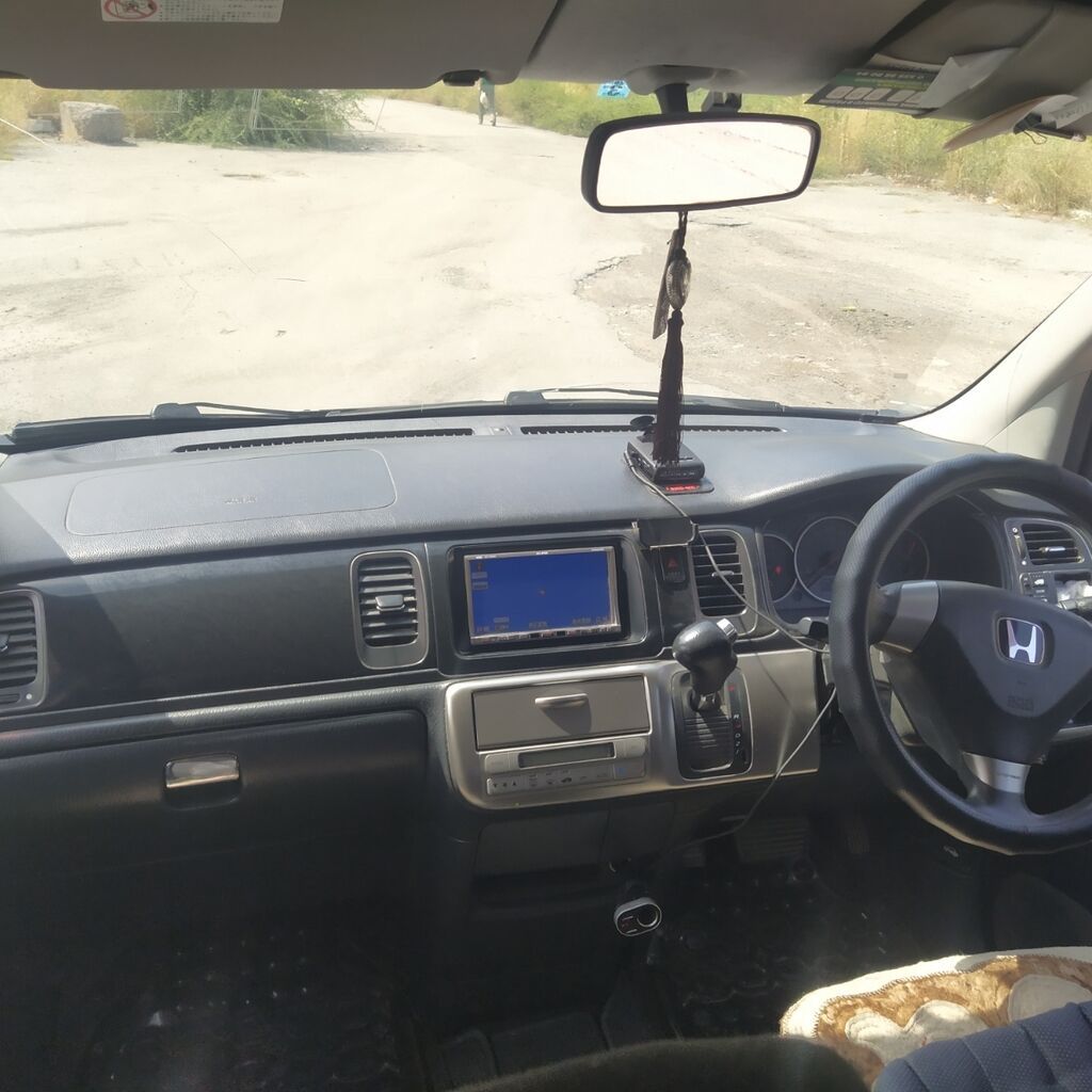 Honda Stepwgn: 2005 г., 2 л, Автомат, Газ, Минивэн: фото 5