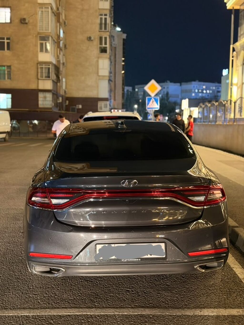 Hyundai Grandeur: 2018 г., 2.4 л, Автомат, Бензин, Седан: фото 3