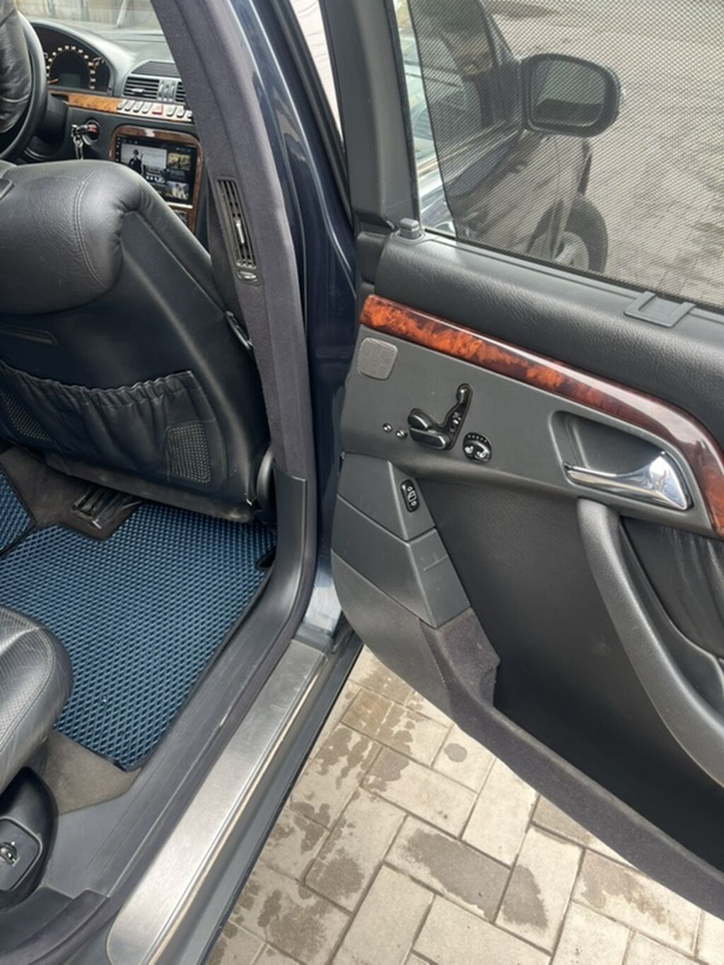 Mercedes-Benz 220: 2003 г., 3.2 л, Автомат, Бензин, Седан: фото 8
