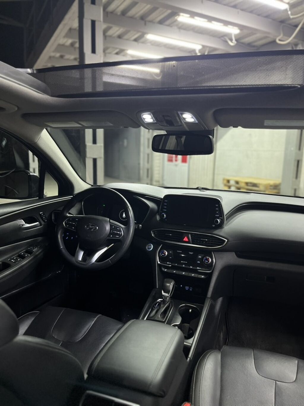 Hyundai Santa Fe: 2020 г., 2.4 л, Автомат, Бензин, Кроссовер: фото 8
