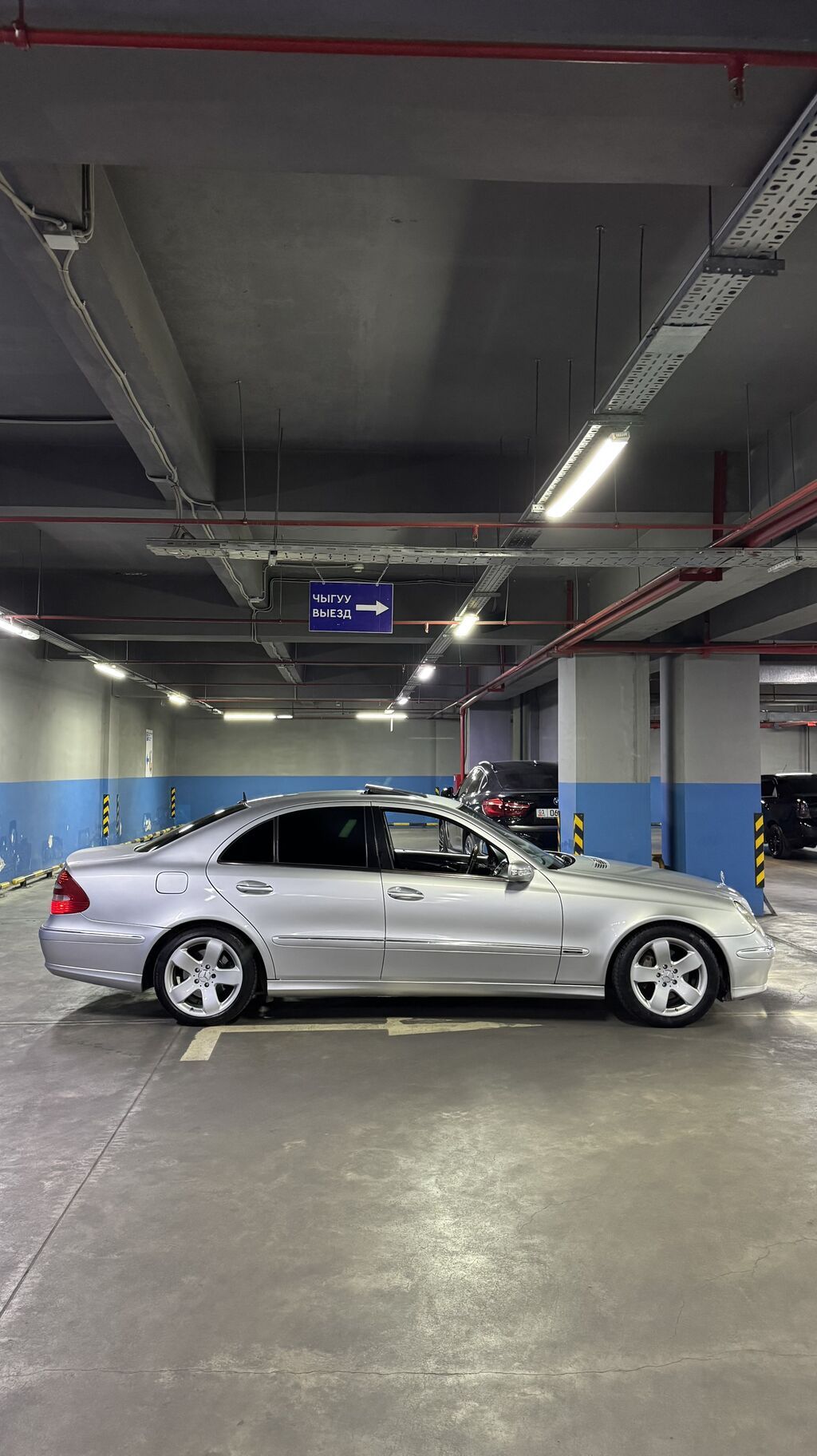 Mercedes-Benz E-Class: 2002 г., 5 л, Автомат, Бензин, Седан: фото 4