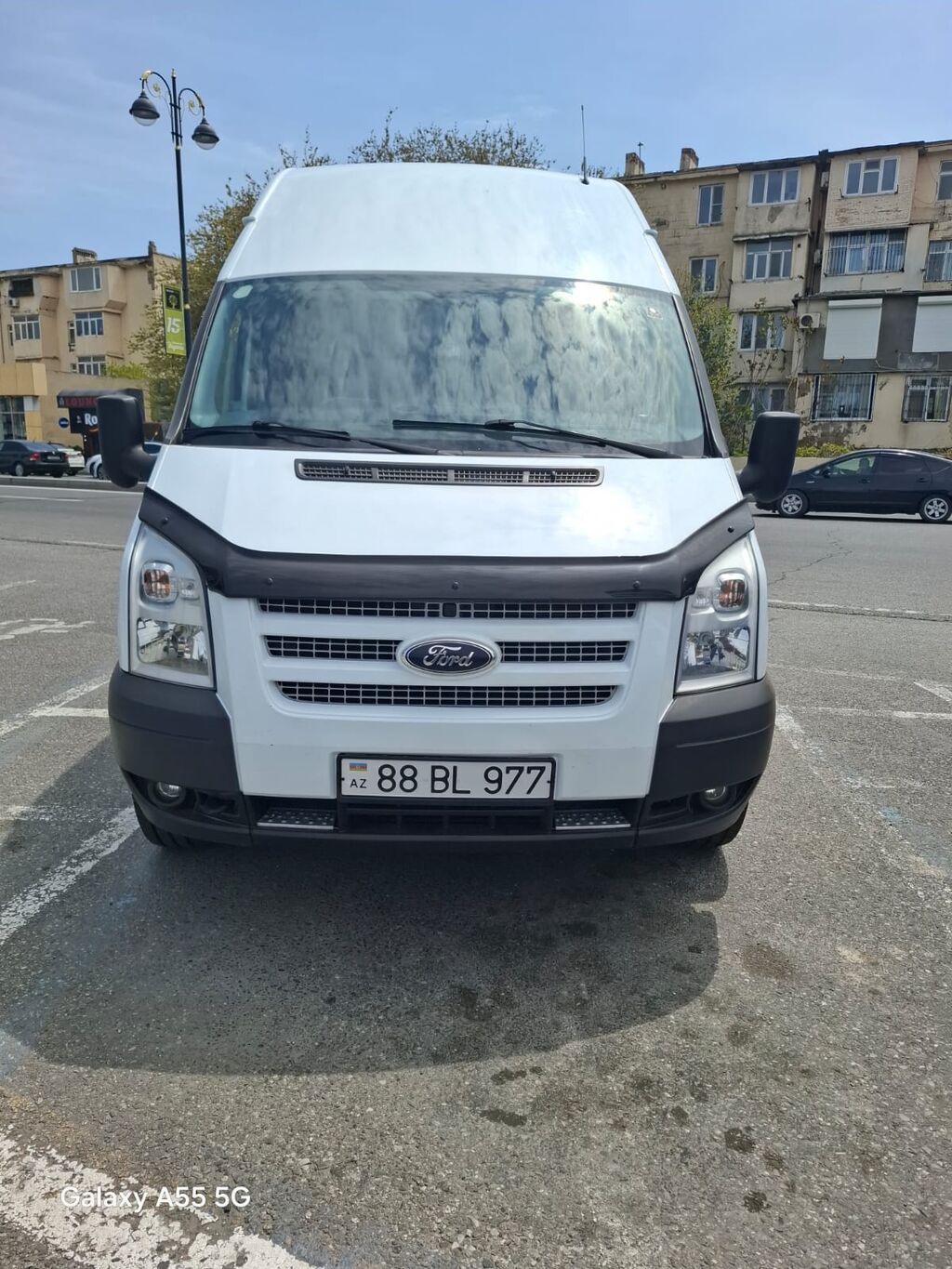 Ford Transit: 2.2 l | 2013 il 183275 km Van/Minivan