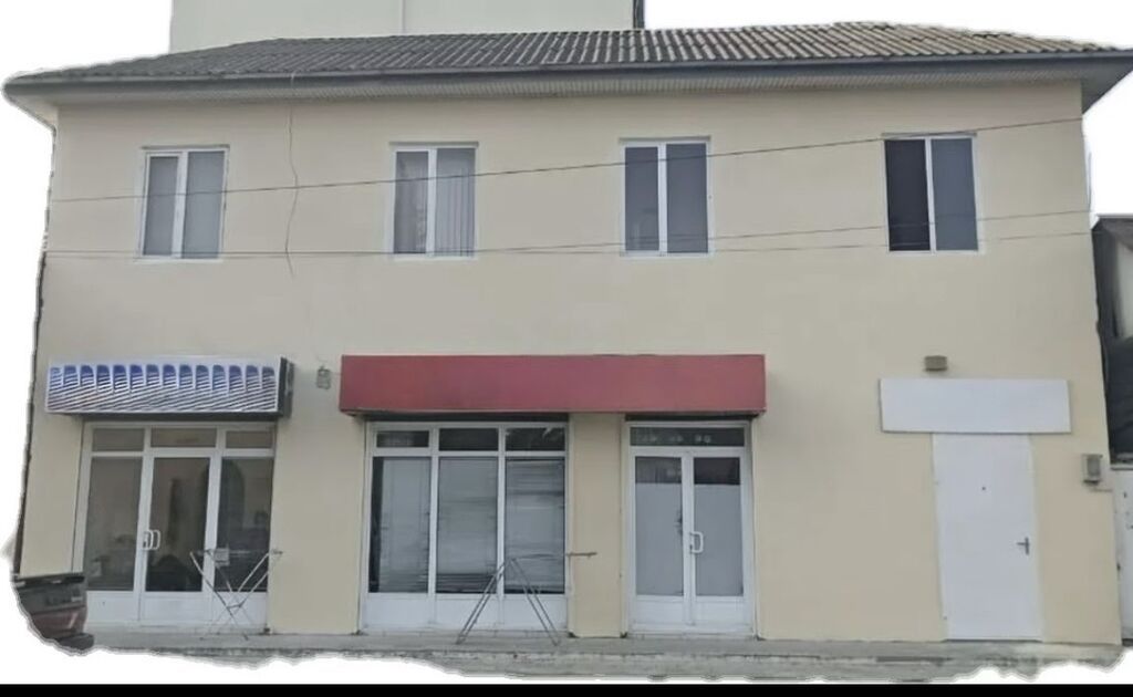 Lənkəranda, Starway oteli və Universitet binasına yaxın, H. Abdullayev