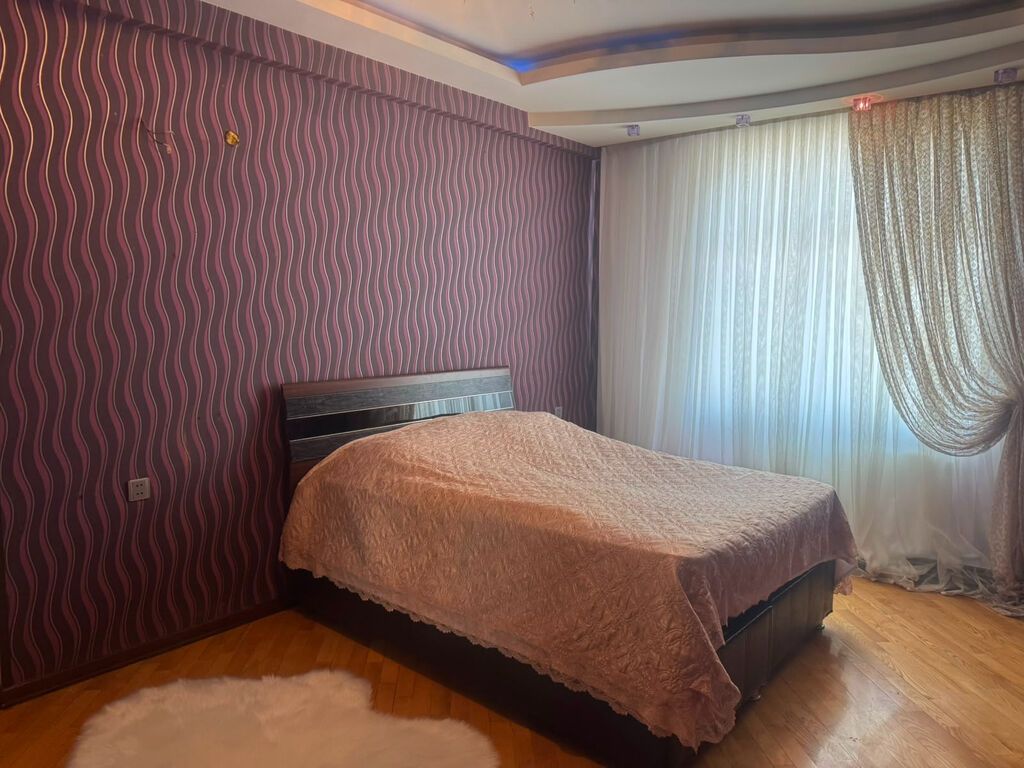 Yeni Günəşli Massiv V, 2 otaqlı, Yeni tikili, 80 kv. m