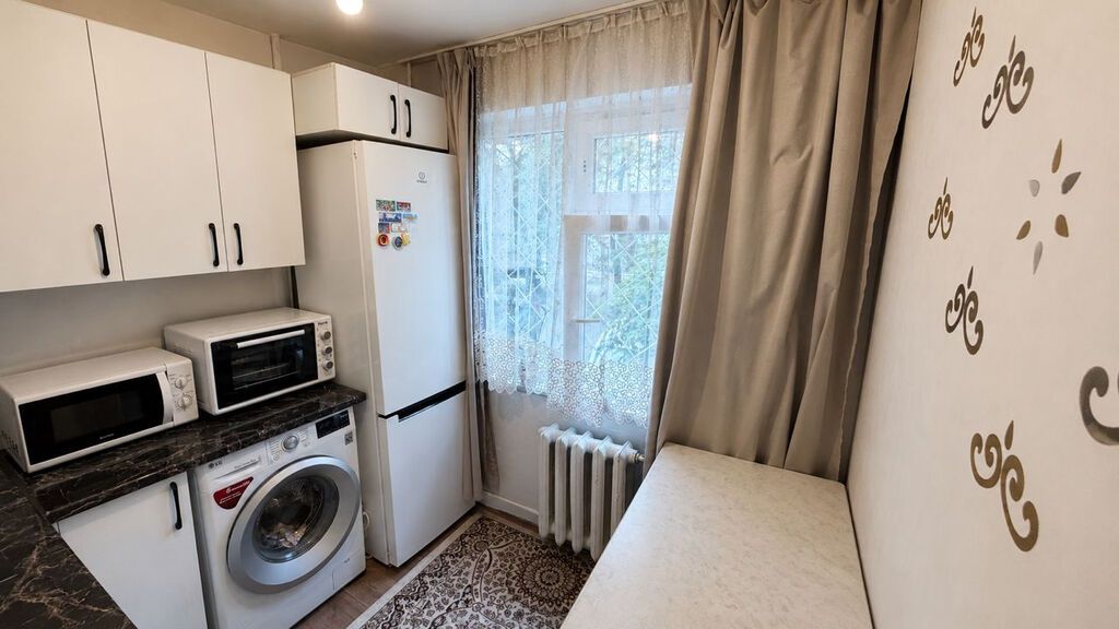 3 комнаты, 58 м², 3 мкр 104 серия, 1 этаж, Свежий ремонт: фото 3