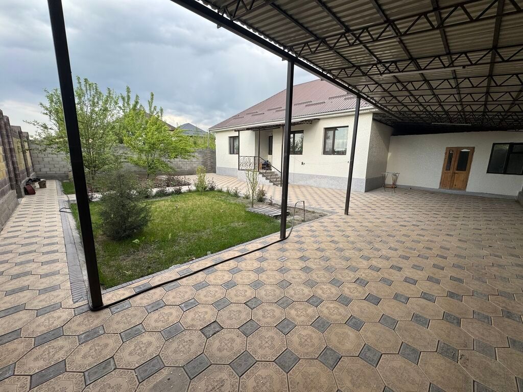 4 комнаты, 140 м², 5 соток, Бишкек, Биримдик-Кут ж/м Агентство недвижимости: фото 2