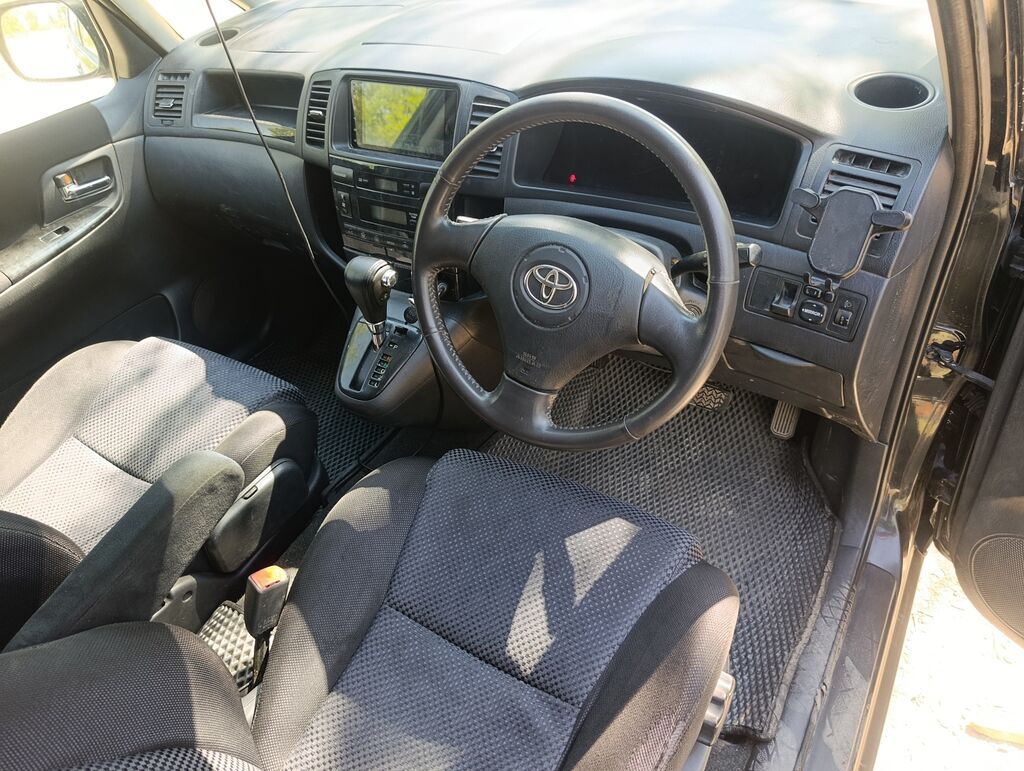 Toyota Corolla Spacio: 2003 г., 1.8 л, Автомат, Бензин, Минивэн: фото 3