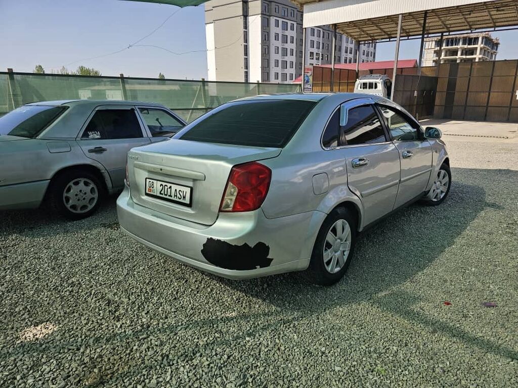 Chevrolet Lacetti: 2004 г., 1.6 л, Автомат, Бензин, Седан: фото 7