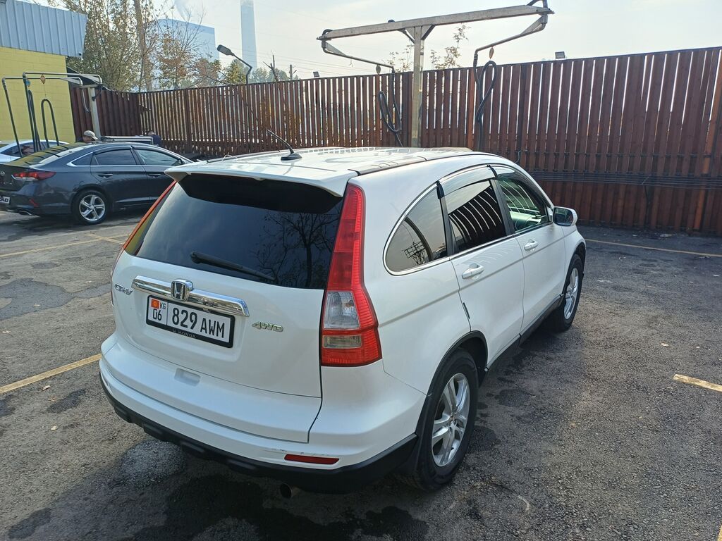 Honda CR-V: 2010 г., 2.4 л, Автомат, Газ-бензин (ГБО), Кроссовер: фото 2