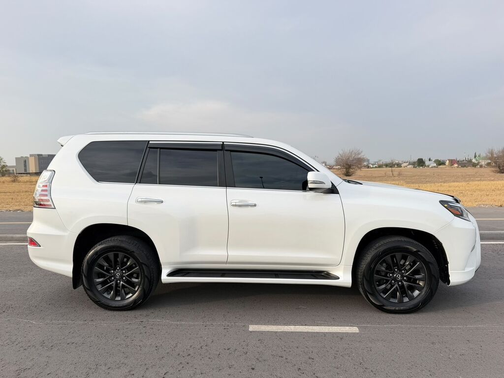 Lexus GX: 2020 г., 4.6 л, Автомат, Бензин, Внедорожник: фото 6