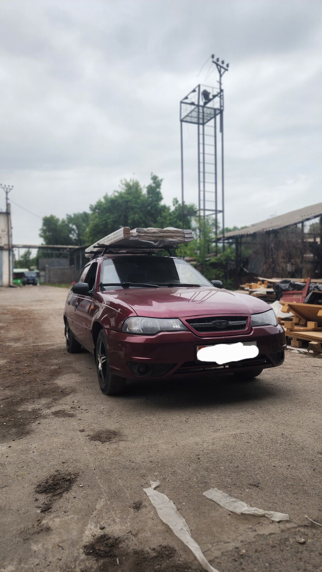 Daewoo Nexia: 2011 г., 1.6 л, Механика, Бензин, Седан: фото 2
