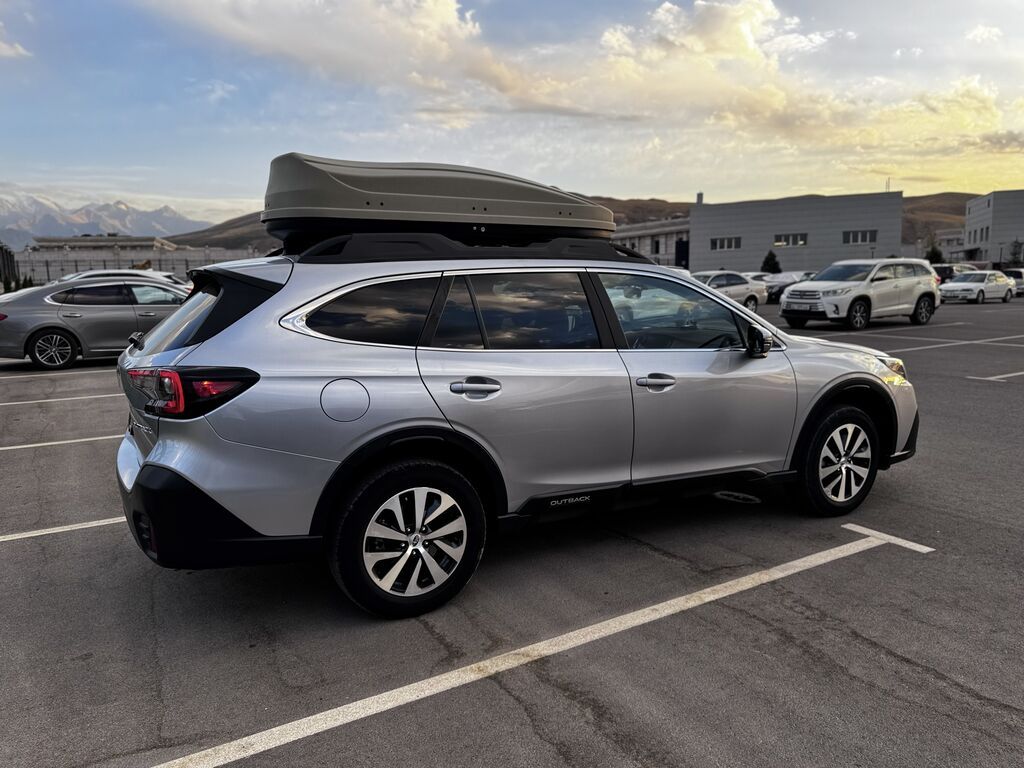 Subaru Outback: 2019 г., 2.5 л, Типтроник, Бензин, Универсал: фото 5