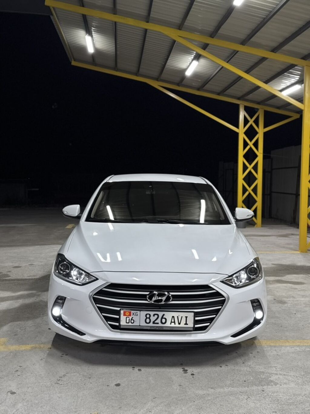 Hyundai Avante: 2018 г., 1.6 л, Автомат, Бензин, Седан: фото 3