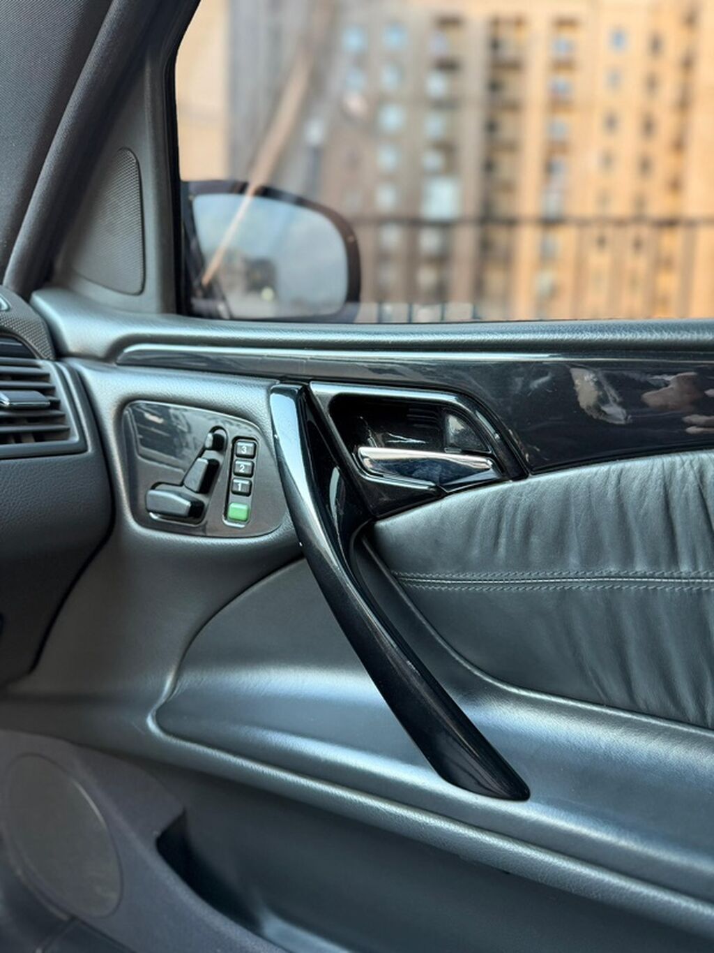 Mercedes-Benz E-класс AMG: 2001 г., Автомат, Седан: фото 3