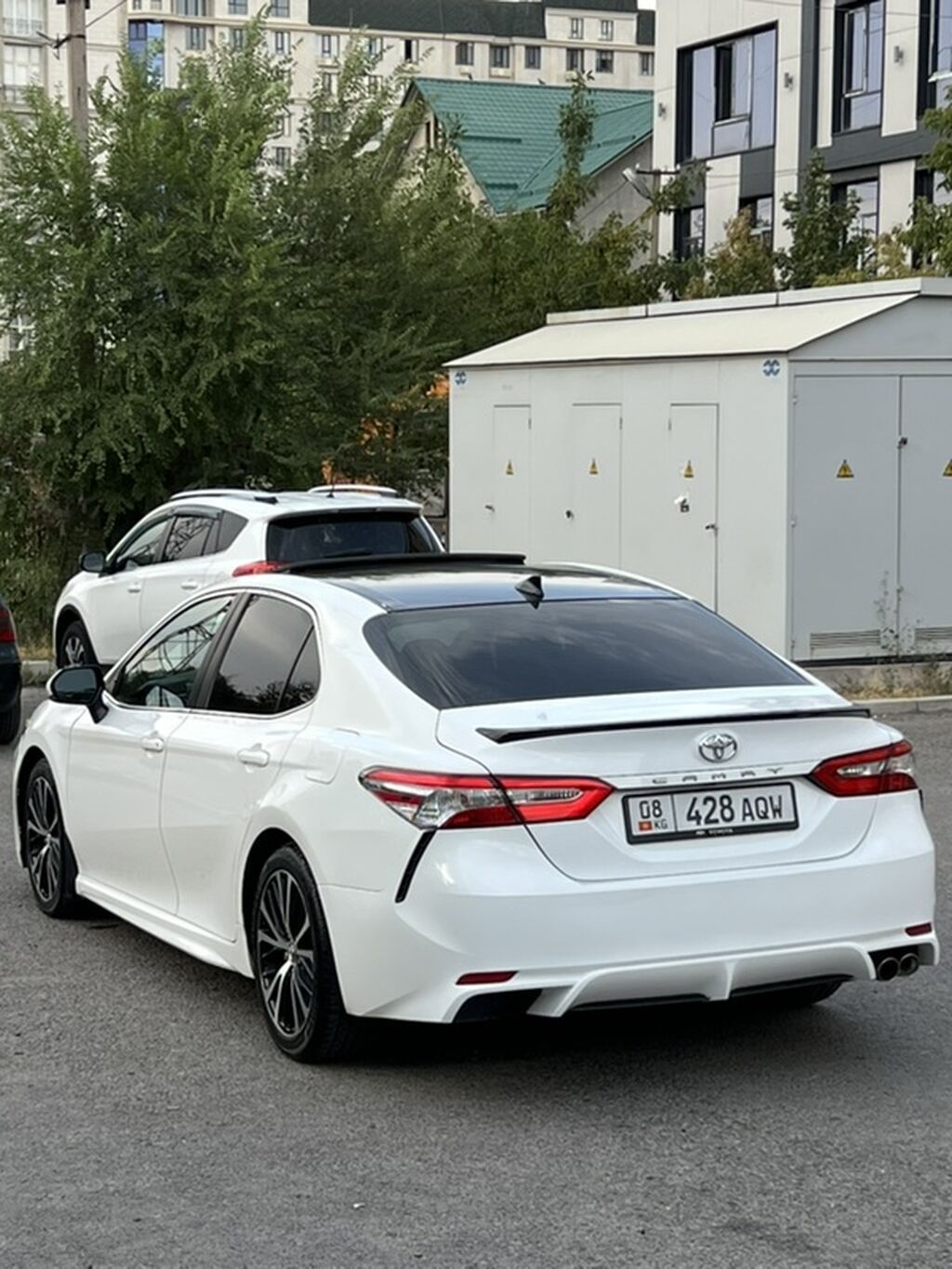 Toyota Camry: 2017 г., 2.5 л, Автомат, Бензин, Седан: фото 4