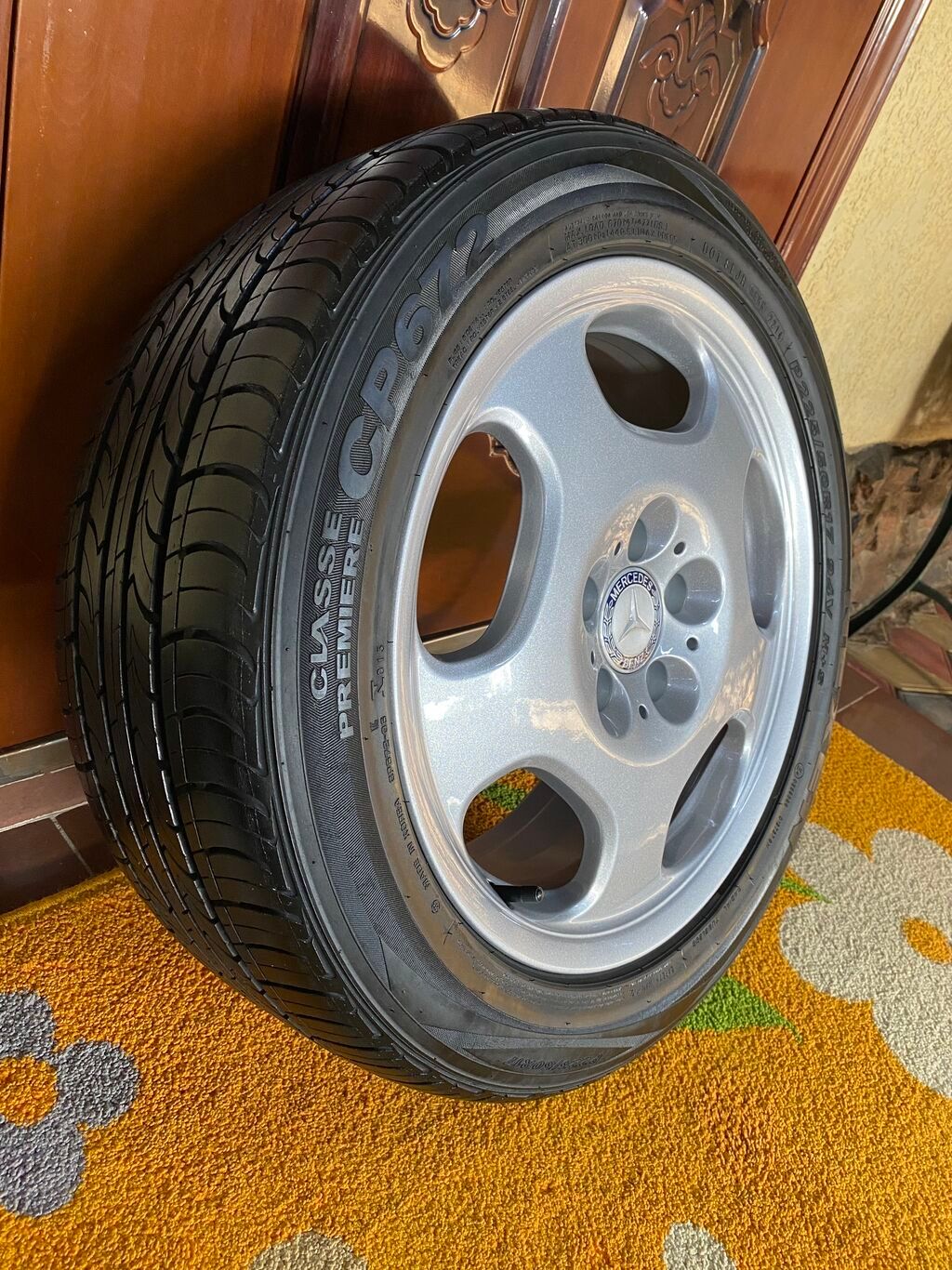 Колеса в сборе 225 / 50 / R 17, Лето, Б/у, 1 шт, Легковые, Литые, отверстий - 5: фото 2