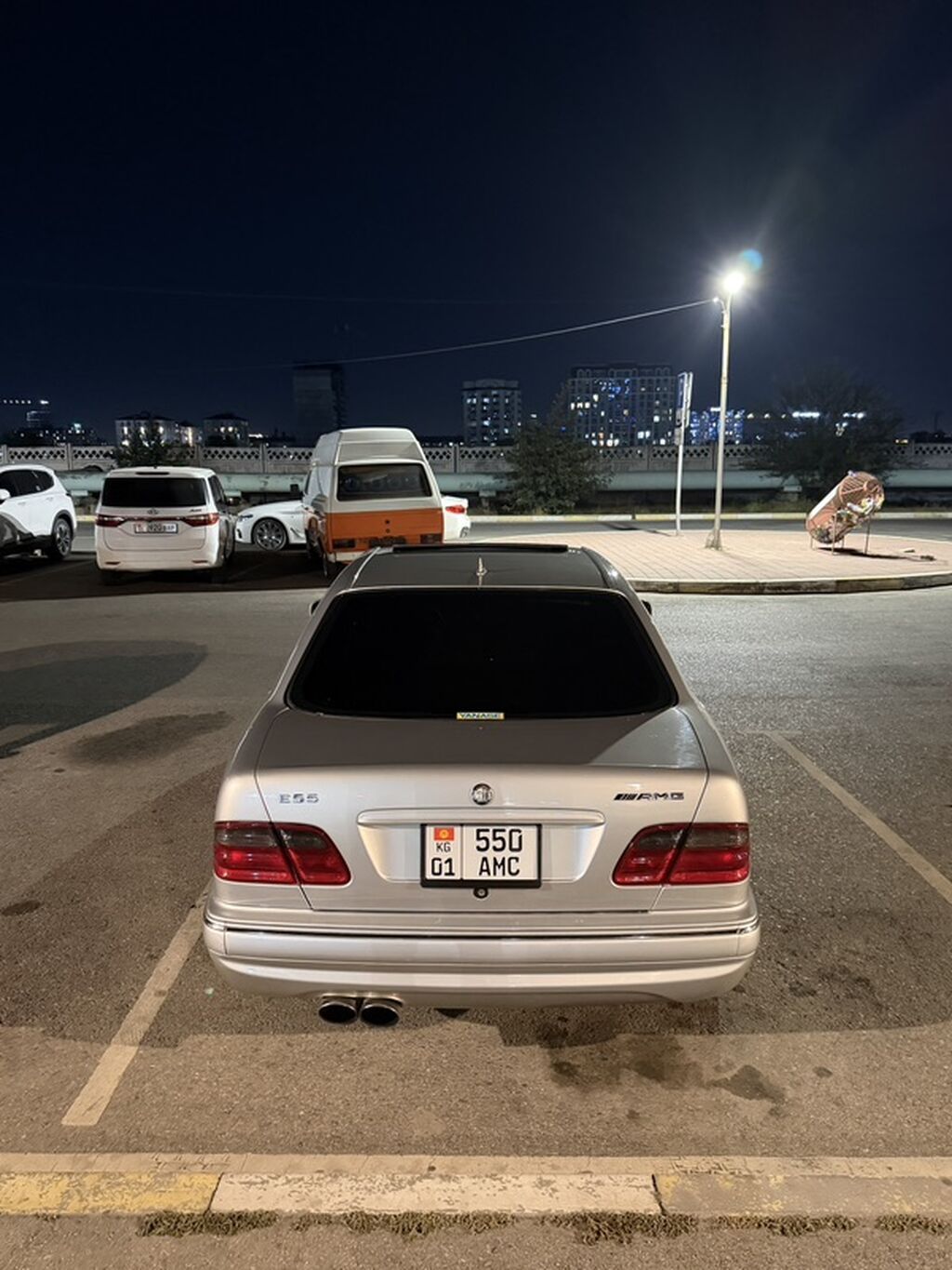 Mercedes-Benz E-Class: 1999 г., 5.4 л, Автомат, Бензин, Седан: фото 3