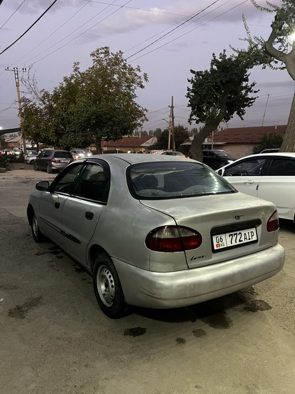Daewoo Lanos: 1996 г., Механика, Бензин, Седан: фото 5