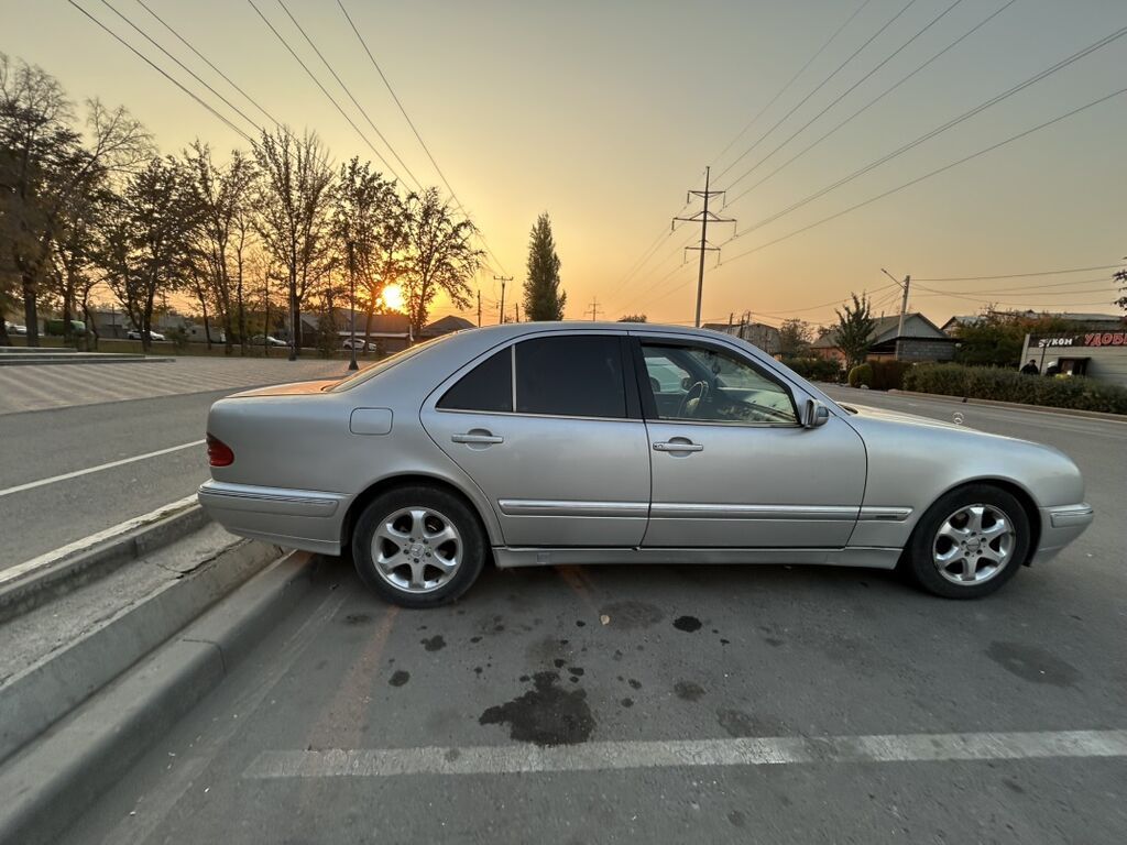 Mercedes-Benz E-Class: 2000 г., 2.6 л, Автомат, Бензин, Седан: фото 4