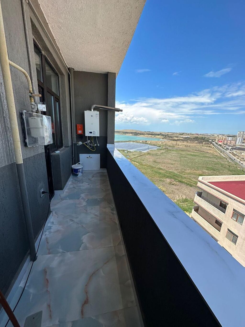3 otaqlı, Yeni tikili, 97 kv. m
