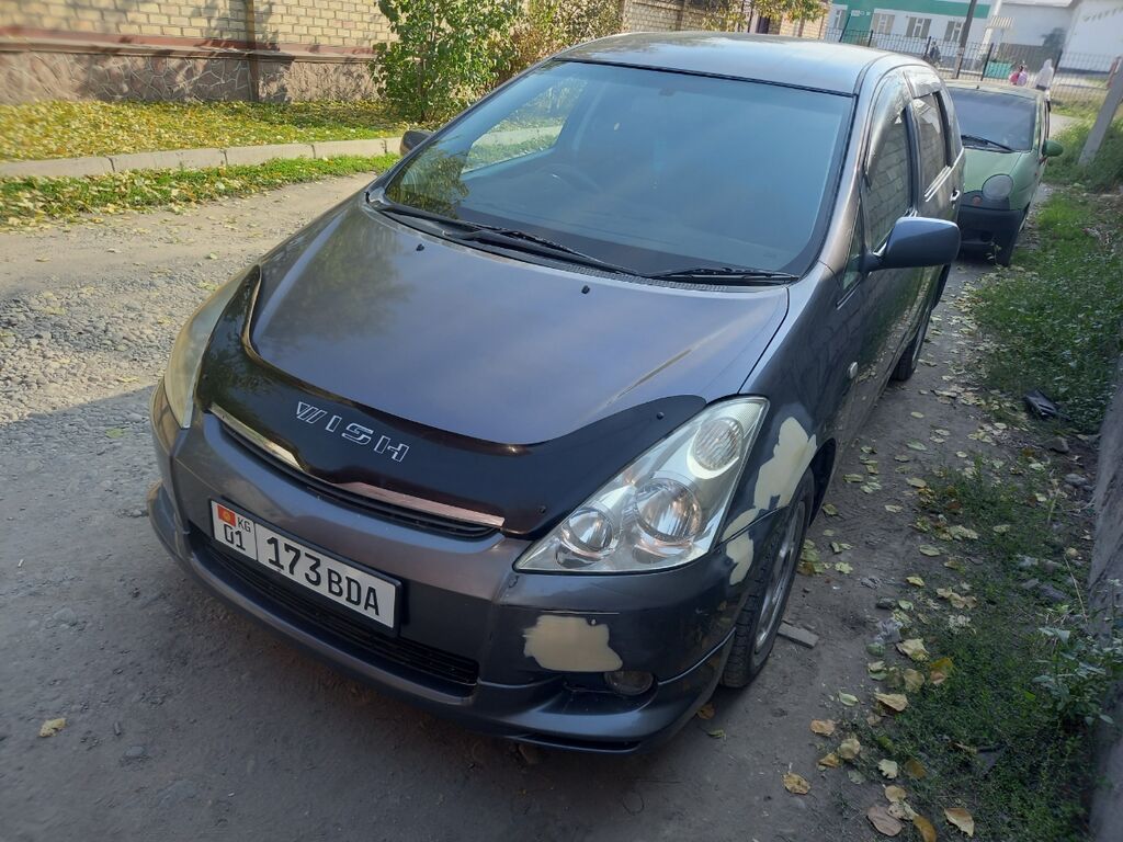 Toyota WISH: 2004 г., 1.8 л, Автомат, Газ, Минивэн: фото 4