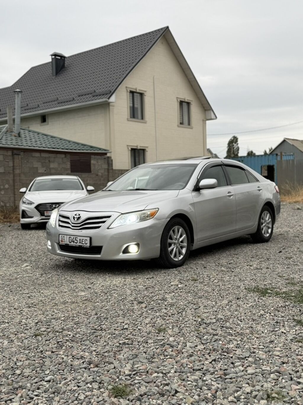 Toyota Camry: 2011 г., 2.5 л, Автомат, Бензин, Седан: фото 2