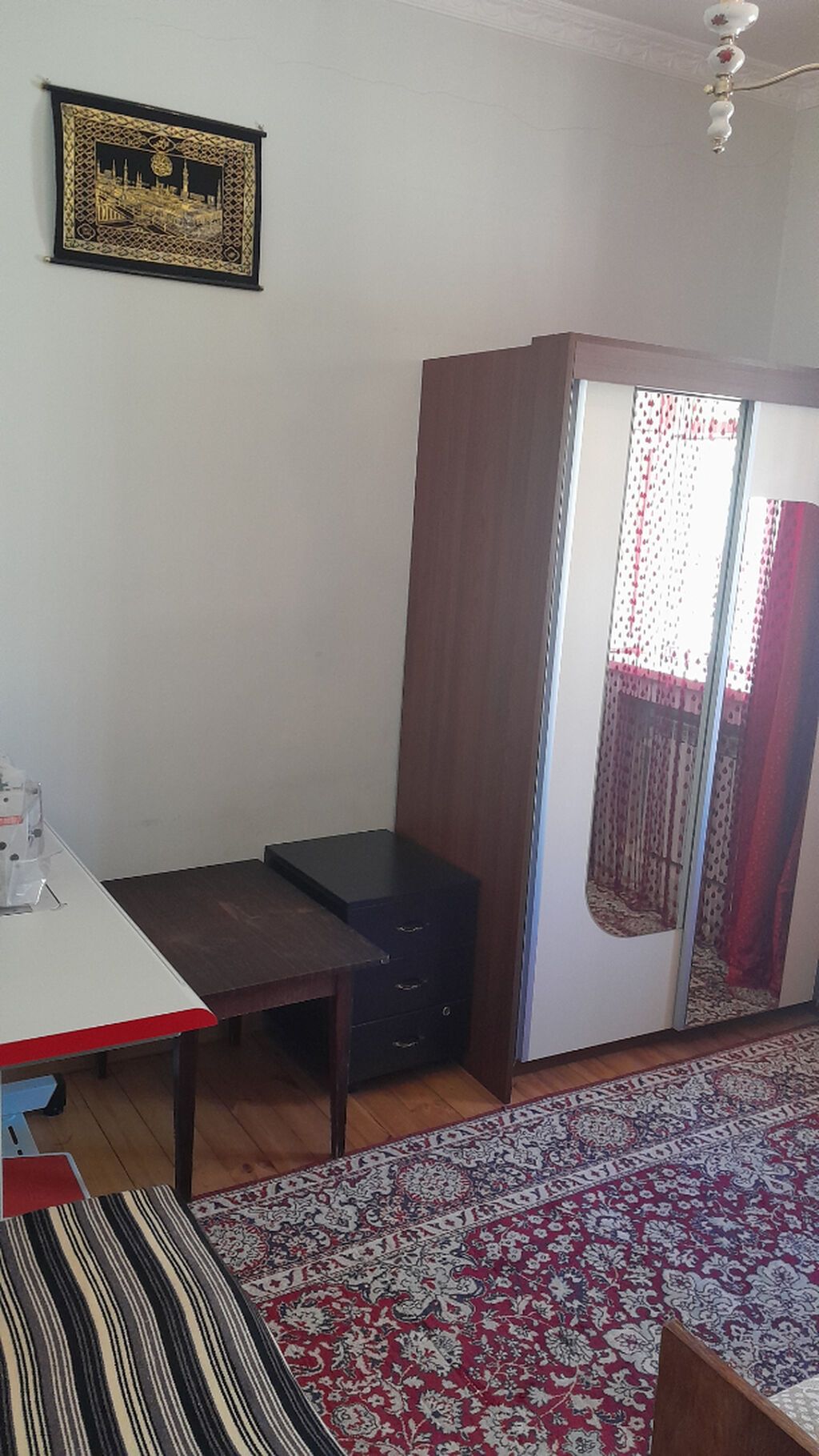 3 otaqlı, 70 kv. m, Kredit yoxdur, Orta təmir