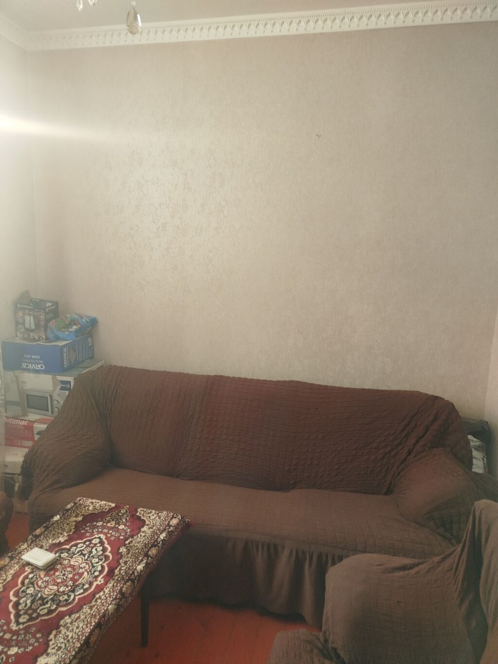 4 otaqlı, 104 kv. m, Kredit yoxdur, Orta təmir