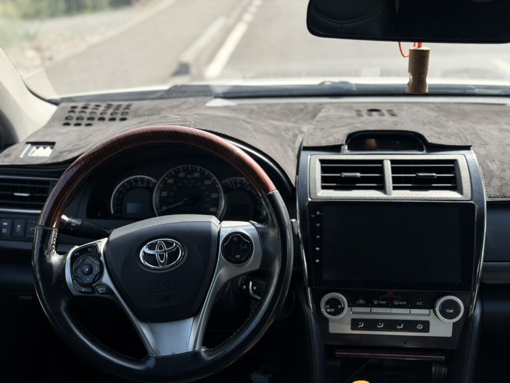 Toyota Camry: 2013 г., 2.5 л, Автомат, Бензин, Седан: фото 5