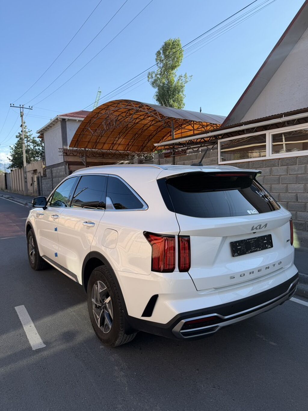 Kia Sorento: 2022 г., 1.6 л, Автомат, Гибрид, Кроссовер: фото 3