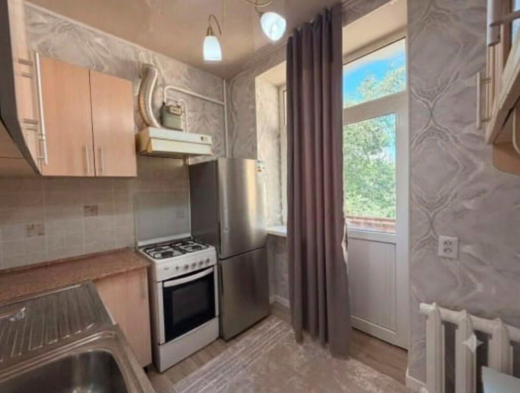 1 комната, 30 м², Политех Хрущевка, 2 этаж, Косметический ремонт: фото 3