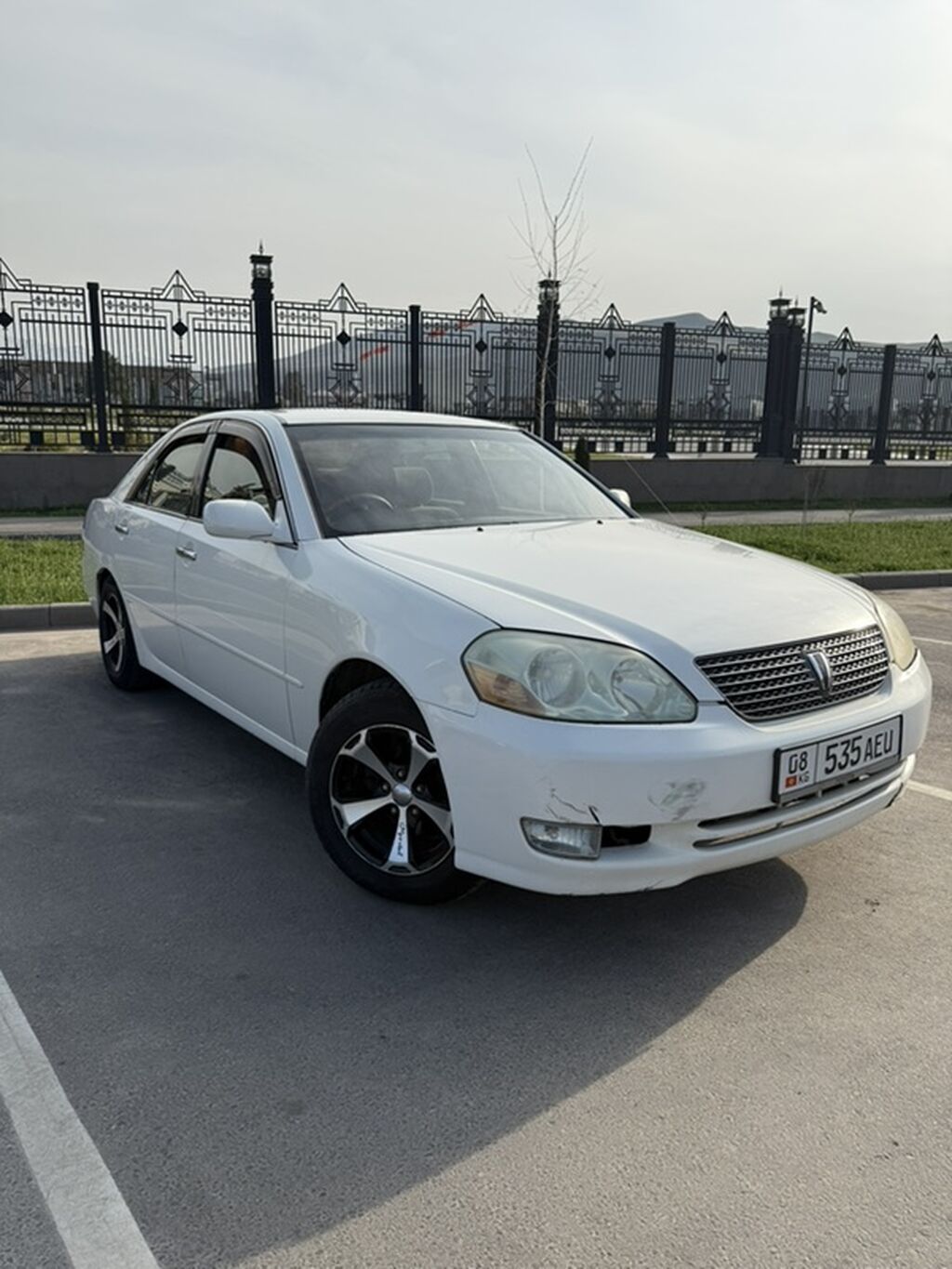 Toyota Mark II: 2001 г., 2.5 л, Автомат, Седан: фото 5