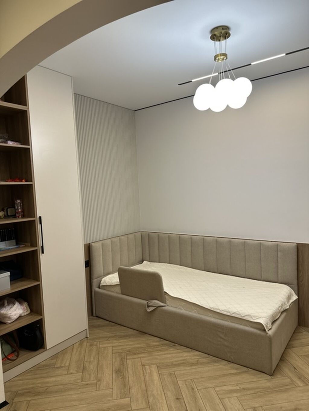 3 комнаты, 84 м², Технопарк 106 серия улучшенная, 4 этаж, Дизайнерский ремонт: фото 8