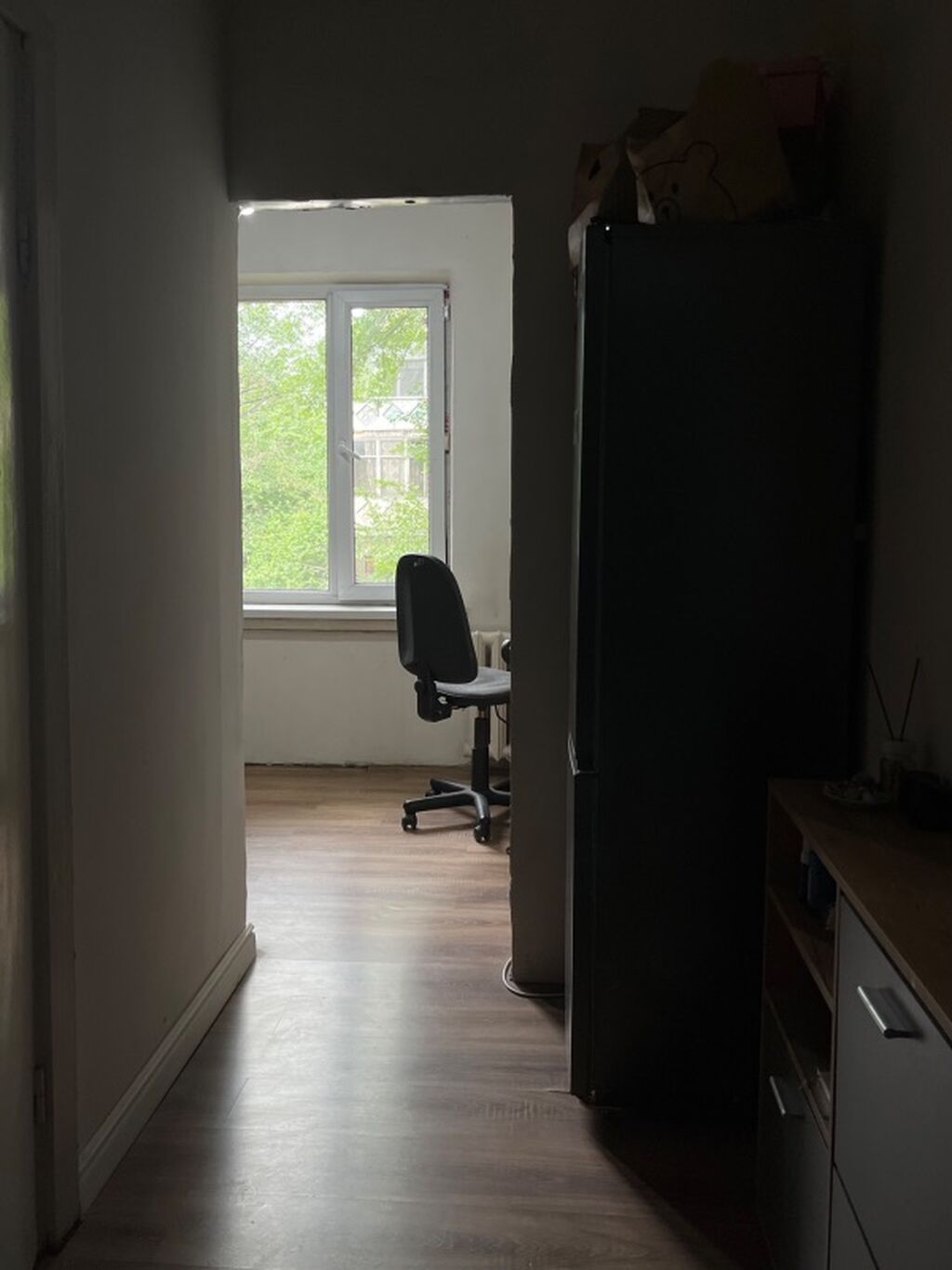 1 комната, 35 м², Кудайберген авторынок 105 серия, 2 этаж, Евроремонт: фото 3