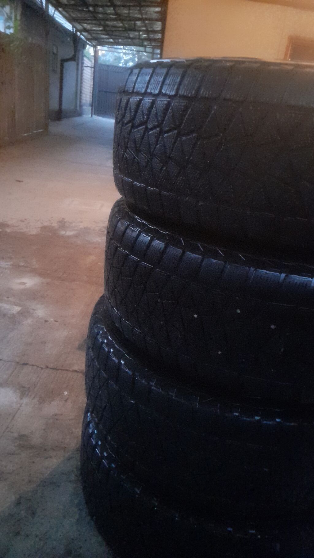 Колеса в сборе 285 / 60 / R 18, Зима, Б/у, Комплект, Внедорожные (АТ/МТ), Литые, отверстий - 5: фото 5
