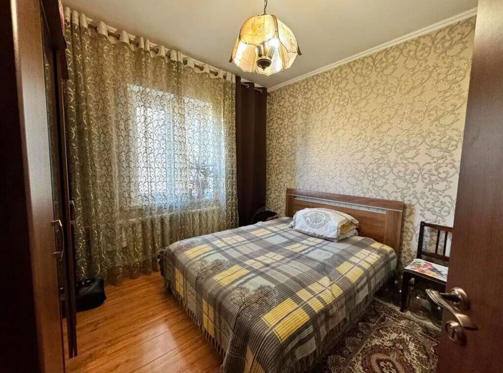 4 комнаты, 82 м², Золотой квадрат 106 серия, 7 этаж, Евроремонт: фото 3