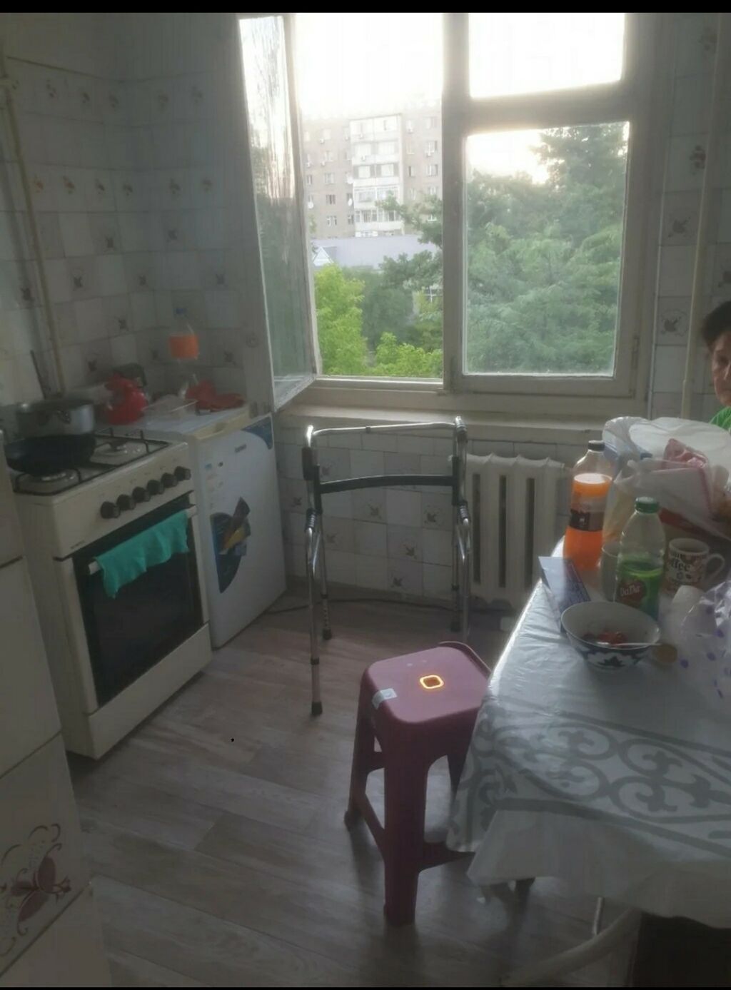 3 комнаты, 58 м², Цум 104 серия, 4 этаж, Требуется ремонт: фото 2