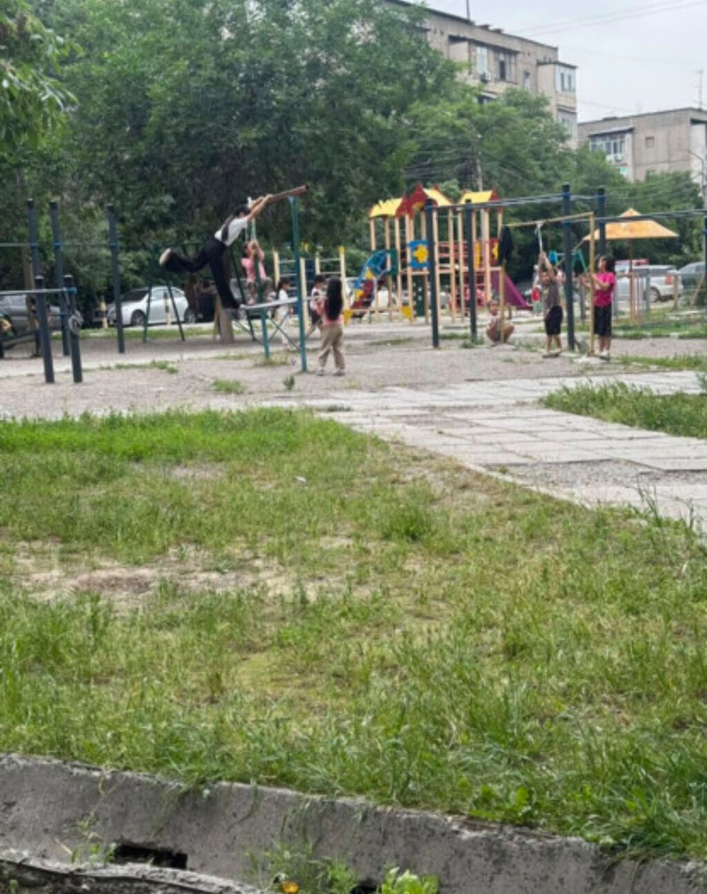 1 комната, 35 м², 105 серия, Аламедин-1 мкр 105 серия, 7 этаж, Косметический ремонт: фото 3
