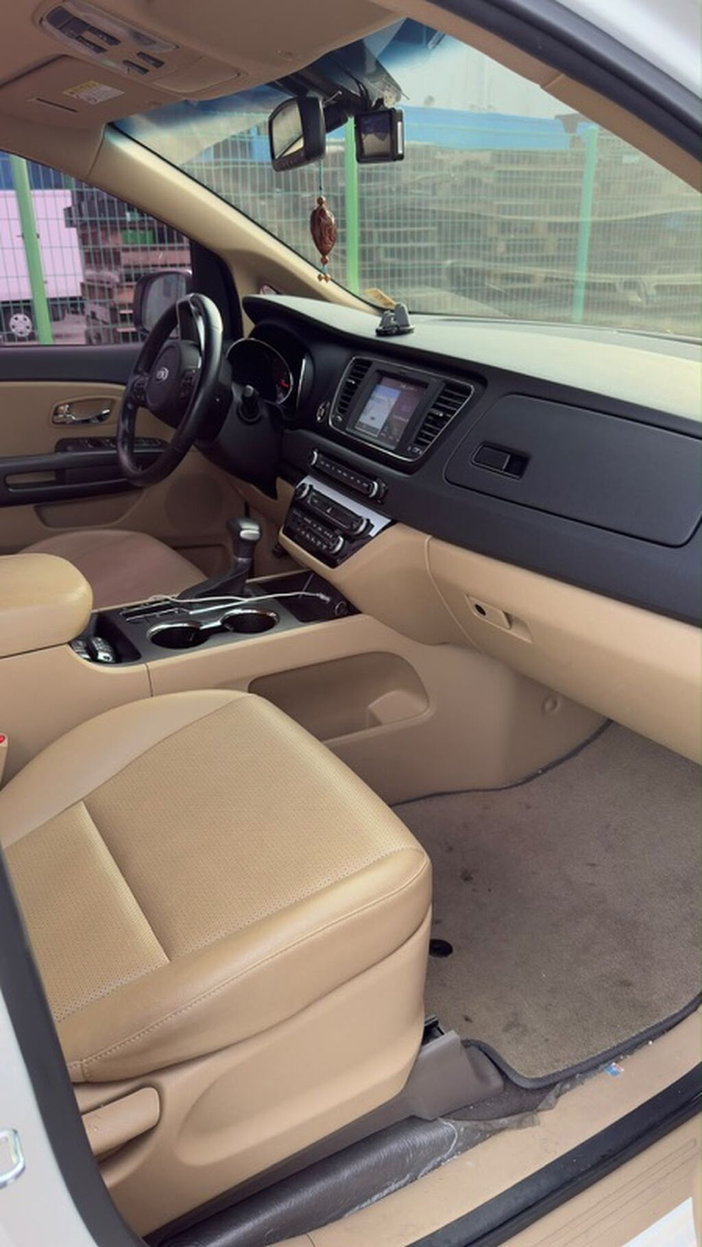 Kia Carnival: 2020 г., 2.2 л, Автомат, Дизель, Минивэн: фото 4