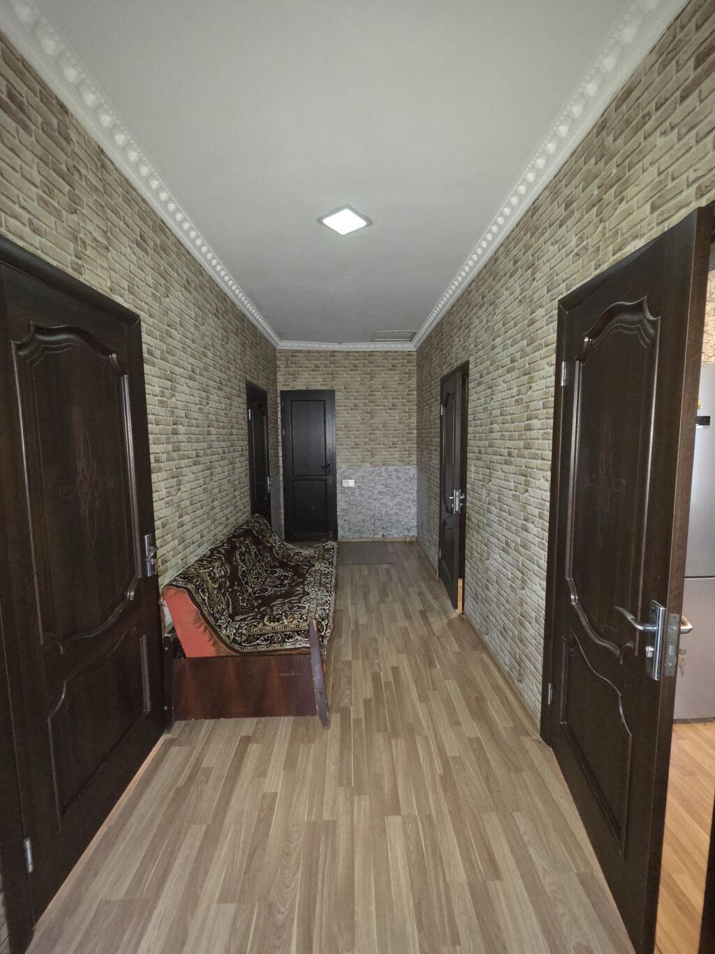 4 otaqlı, 85 kv. m, Yeni təmirli