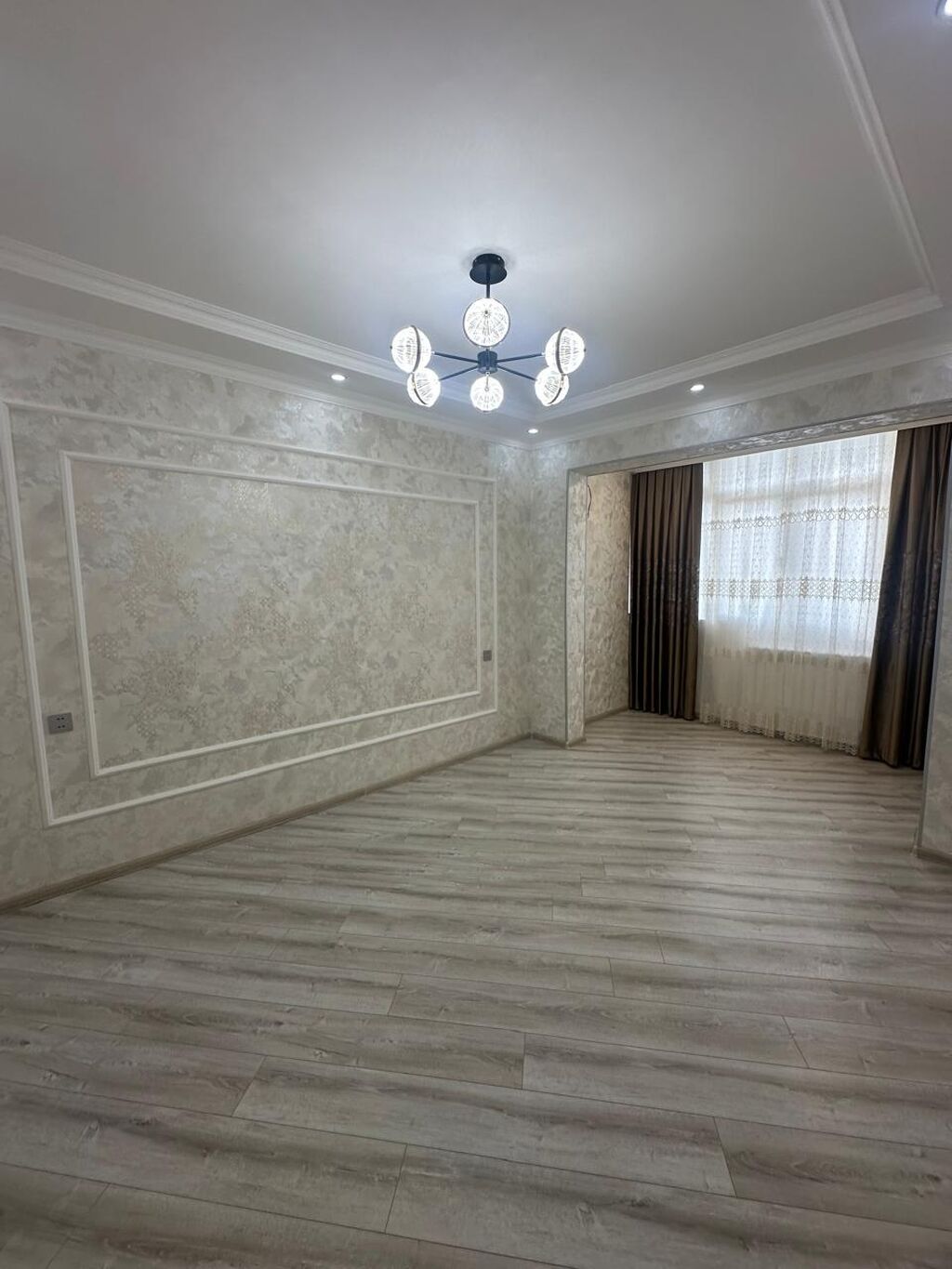 2-room old-build apartment for sale in 1-ci mikrorayon, 50 m², 155 000 AZN, photo 2 / 12