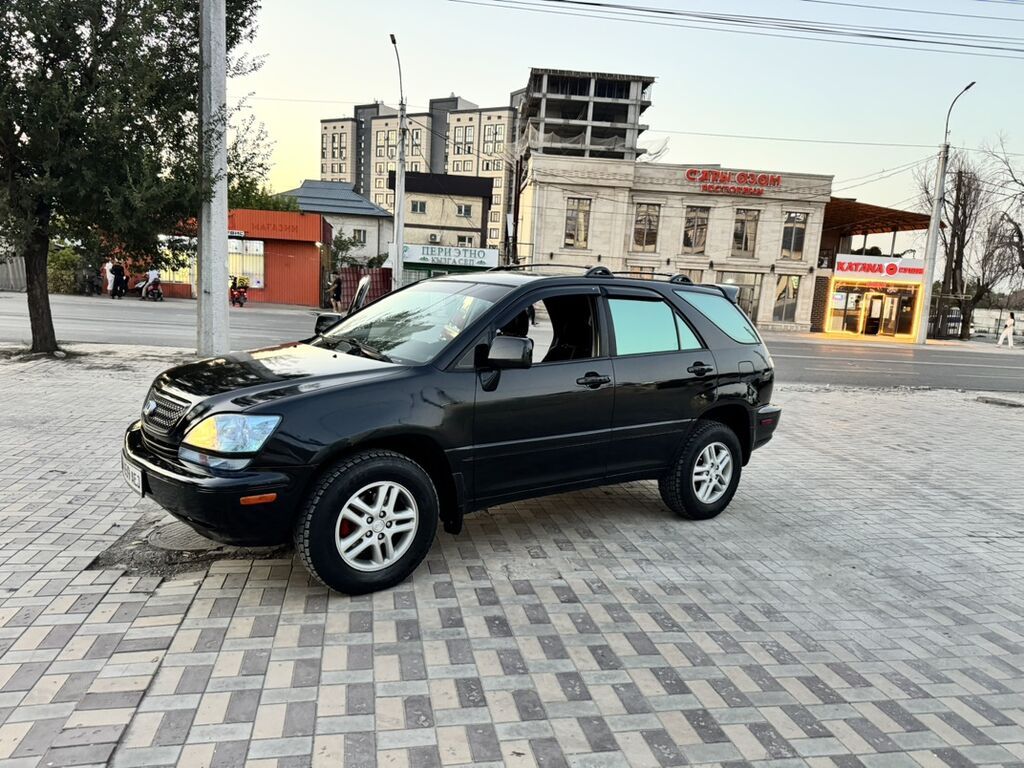 Lexus RX: 2001 г., 3 л, Автомат, Бензин, Кроссовер: фото 3