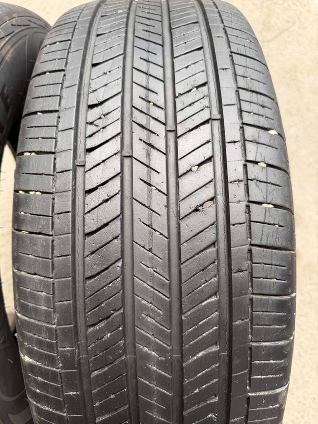 Комплект автомобильных шин Goodyear 235/60 R18 103H. Основные: фото 3