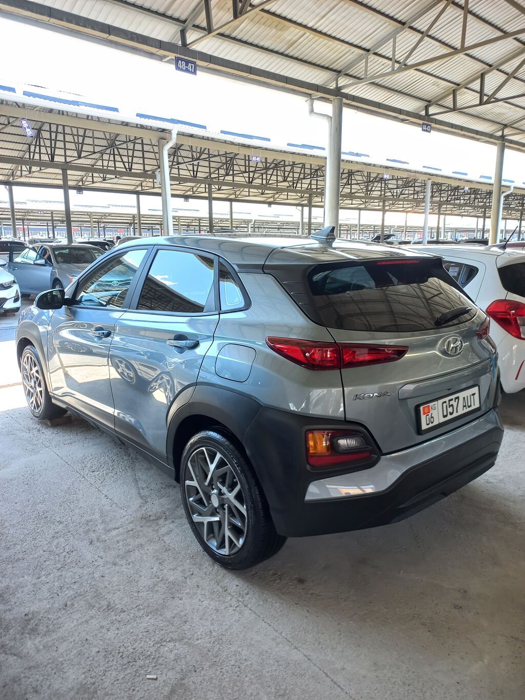 Hyundai Kona: 2019 г., 1.6 л, Вариатор, Гибрид, Кроссовер — фото 5