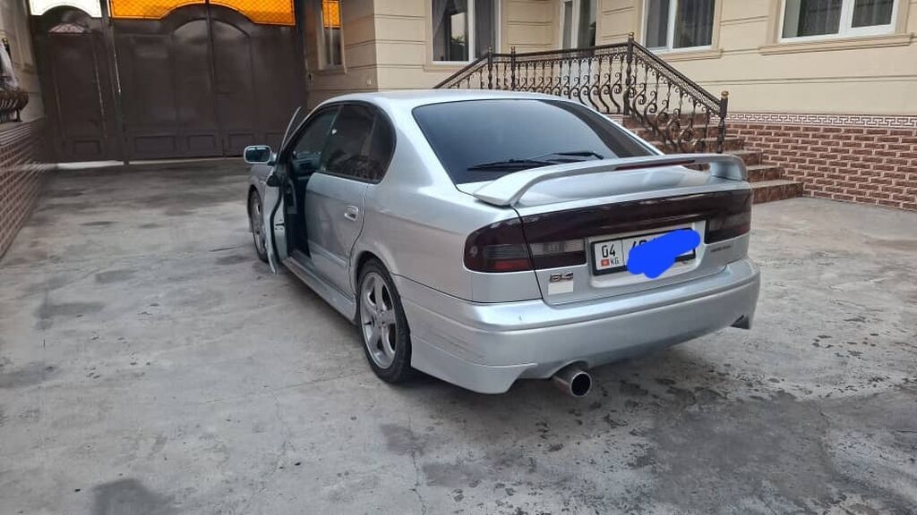 Subaru Legacy: 2001 г., 2 л, Бензин, Седан: фото 2