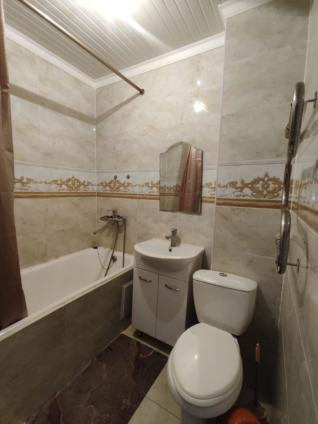 2 комнаты, 44 м², 11 мкр 104 серия, 2 этаж, Косметический ремонт: фото 7