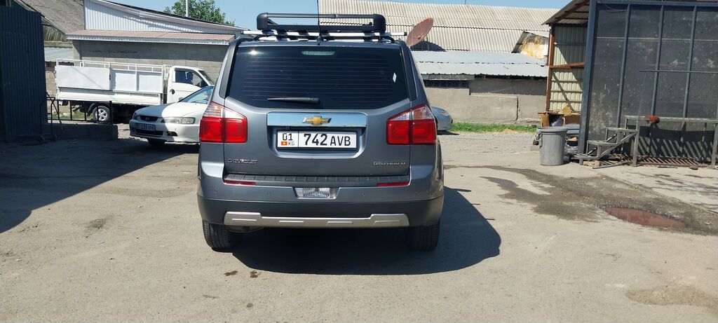 Chevrolet Orlando: 2016 г., 2 л, Автомат, Газ, Минивэн: фото 3