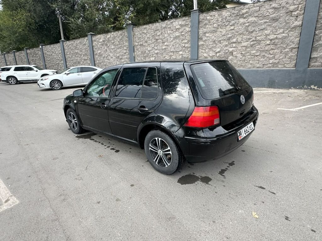 Volkswagen Golf: 1998 г., 1.4 л, Механика, Бензин, Хэтчбэк: фото 4